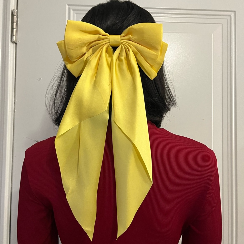 Elegant Yellow Hair Bow